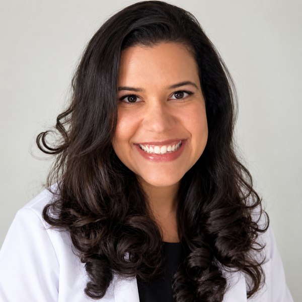 Dra. Izadora Diehl, MD